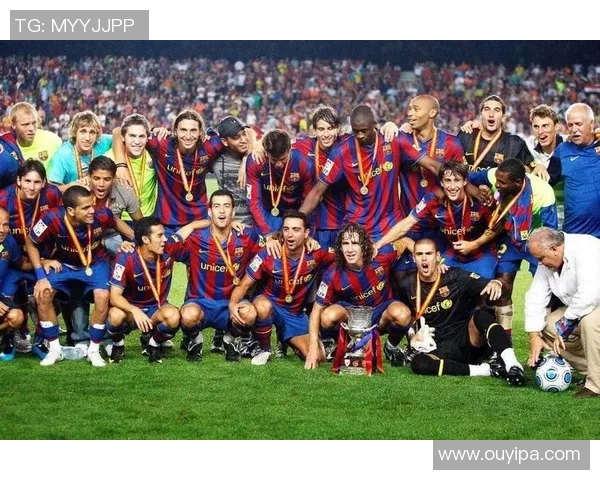 足球历史三号球星是谁 论全球球迷心中第三伟大球员之争